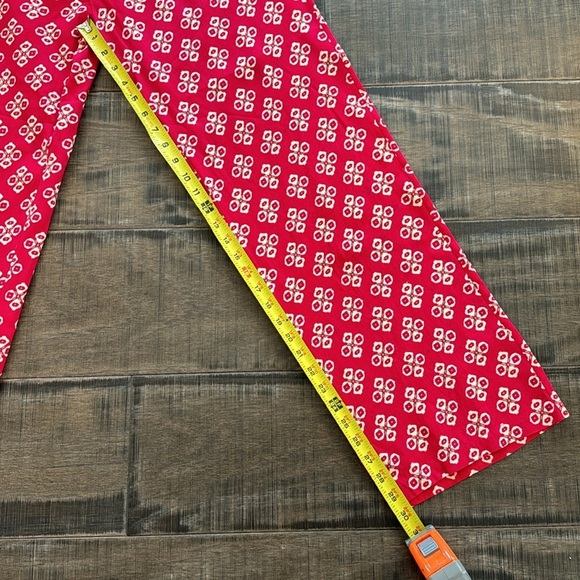 PRINTED  PANTS SIZE L NWOT - Picture 9 of 17